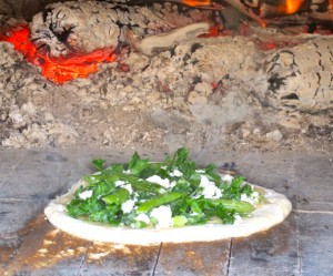 Pizza in the outdoor oven at Seal Cove Farm. Hilary Nangle photo. IMG_3731