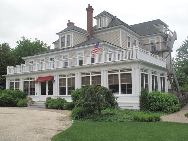 The Bass Cottage Inn in Bar Harbor