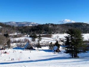 Camden snow bowl base lodge. Hilary Nangle photo