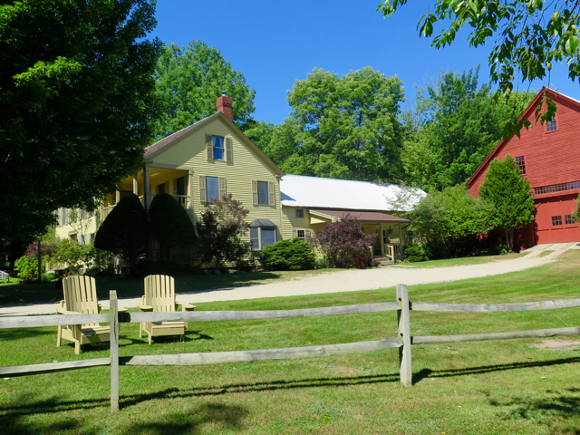 Seeking the perfect country inn? Maine's Waterford Inne is it. ©Hilary Nangle img_9374