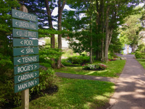 Walkways connect the inn's waterfront to the rest of the resort's facilities. ©Hilary Nangle