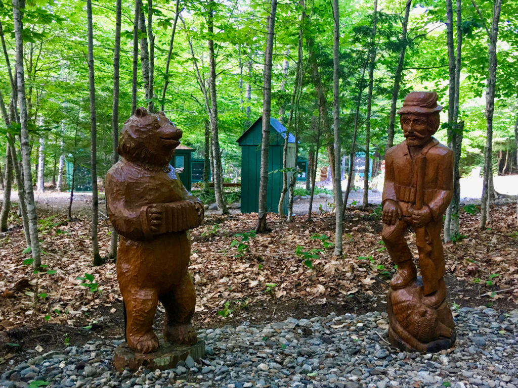 The Alexander Art Trail is at the base of Breakneck Mountain and near Barrows Lake. 